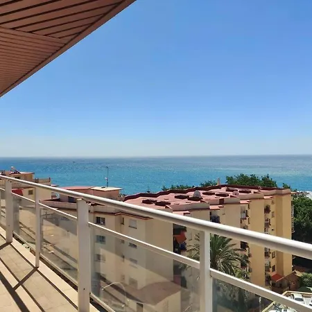 Apartment Moderno Con Vistas Al Mar, Piscina & Parking *